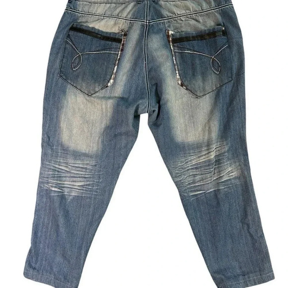 Y2K 1996 Competition Jeans Baggy Light Wash Embroidered Logo Size 44x27 - Picture 7 of 10